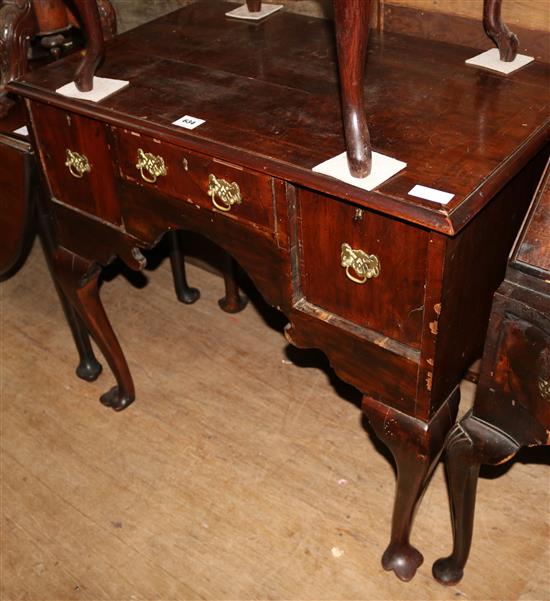 Queen Anne style lowboy